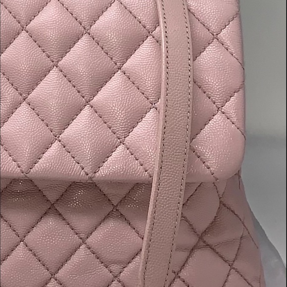 Just Sharing Chanel Caviar Quilted With Top Handle - Picture 2 of 14